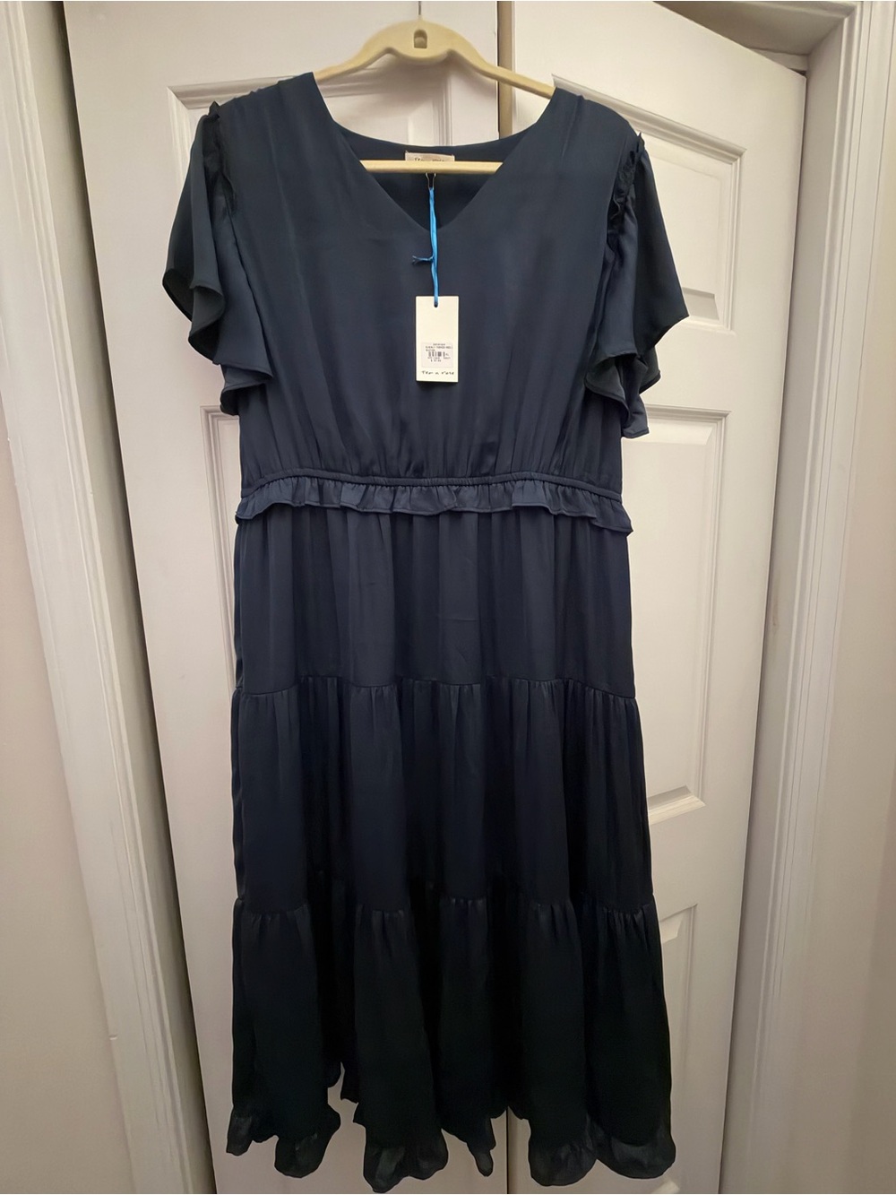 tea n rose Navy Tiered V-Neck Maxi Dress